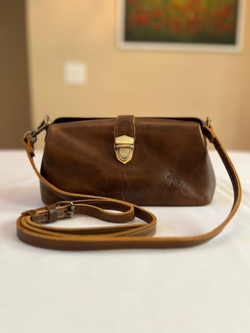 THE LEATHER FARM | Cognac Brown Leather Doctor Shoulder Crossbody Bag-Vintage